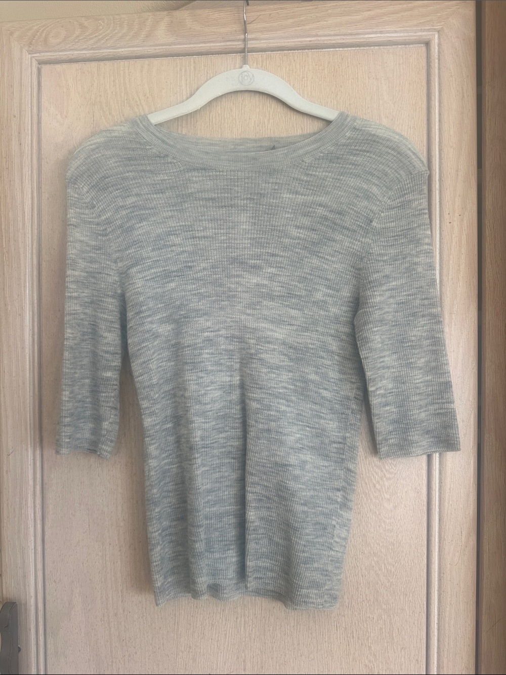 Vince Light Gray Women's Knit Shirt - Classic Crewneck
